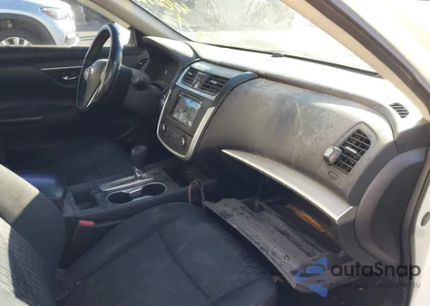 2016 Nissan Altima 2.5/2.5 S/2.5 Sl/2.5 Sr/2.5 Sv z USA, uszkodzony, nr VIN 1N4AL3AP6GC231542